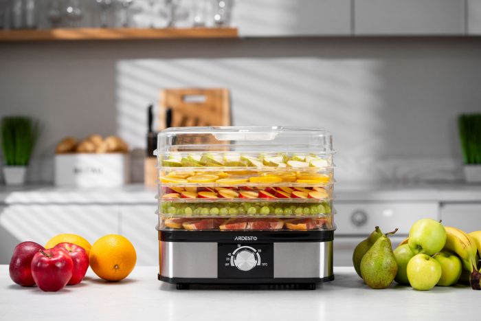 Сушарка для продуктів ARDESTO 245Вт, піддонів - 5x3см, макс - 70°С, пластик, чорний+нерж