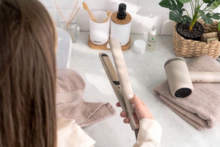 Випрямляч ARDESTO Pearl Cream, 50Вт, 140-230C, кераміка, бежевий