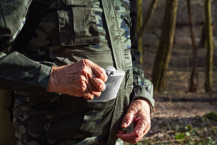 Пляшка Neo Tools, сталева, 220 мл